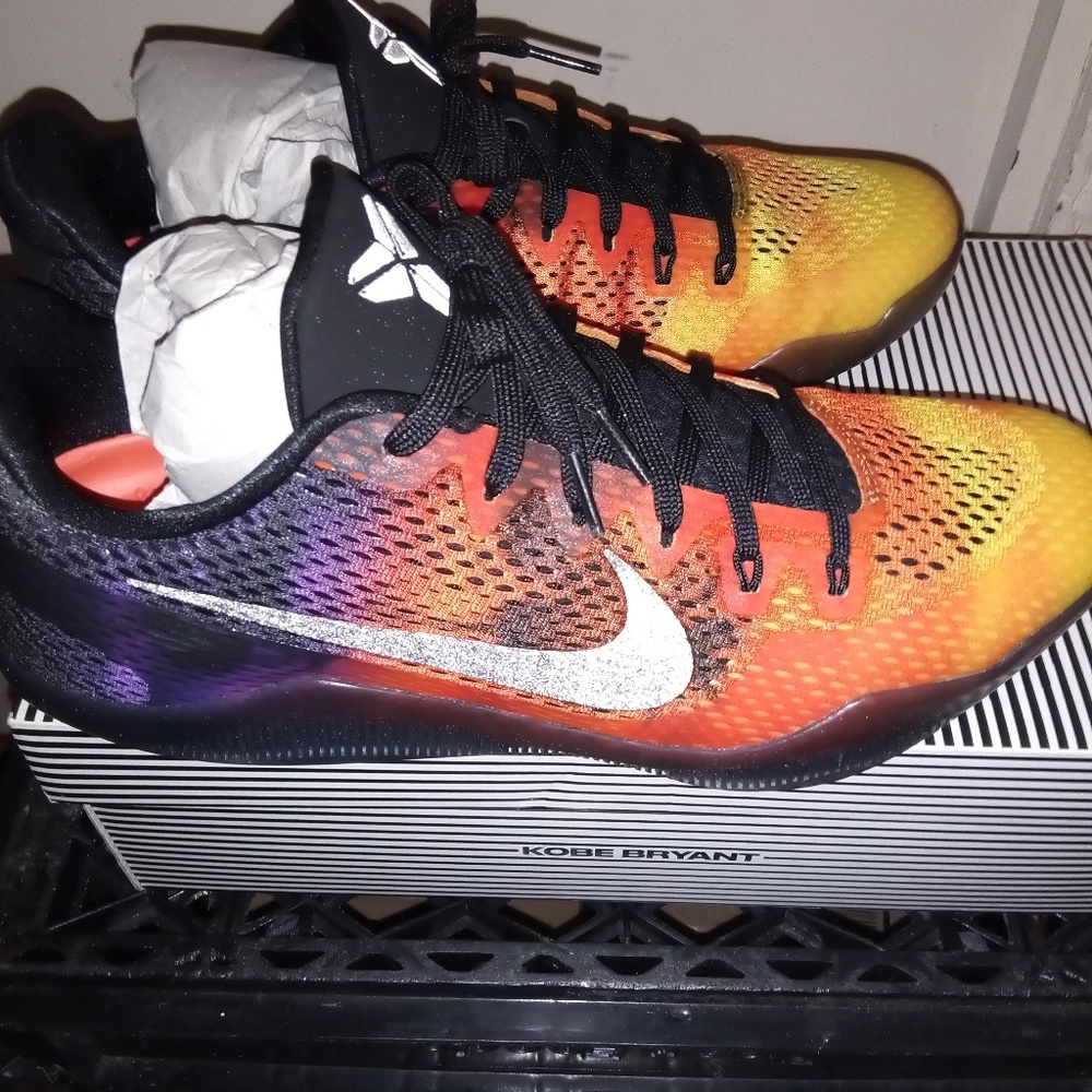 Love basketball shoes